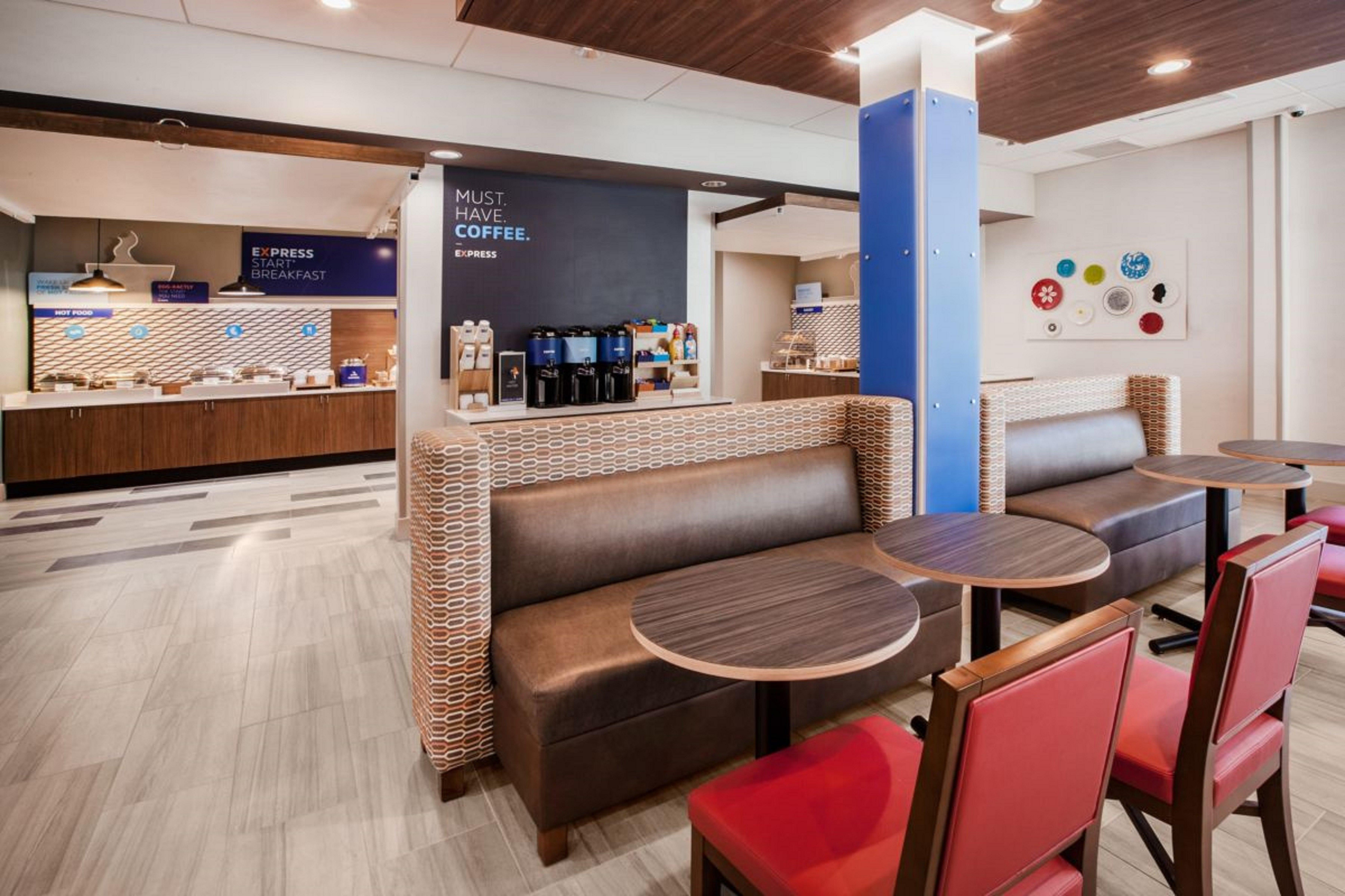 Holiday Inn Express & Suites - Detroit North - Roseville By Ihg Exteriér fotografie