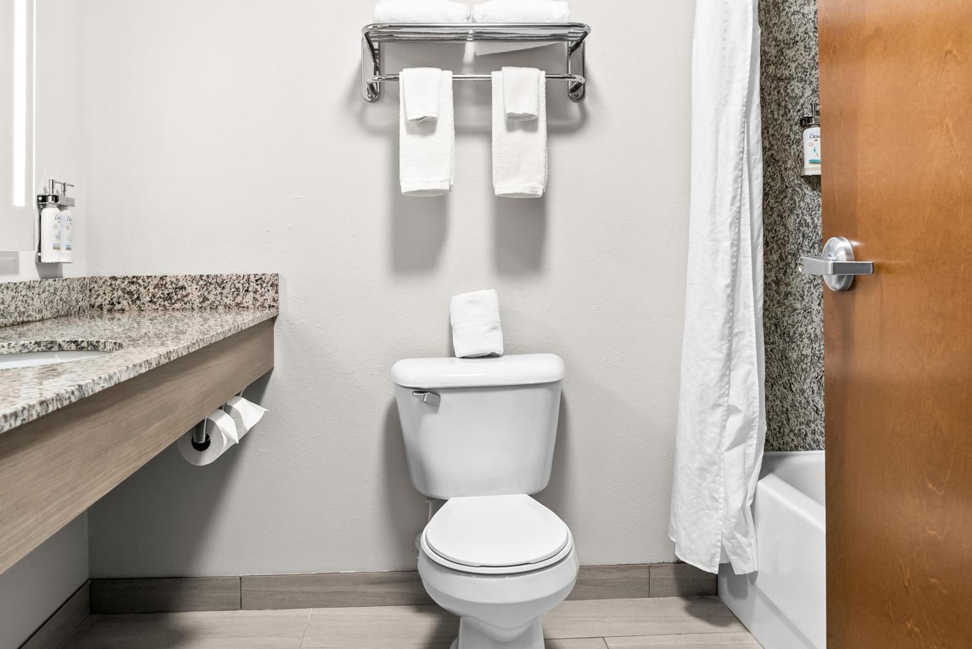Holiday Inn Express & Suites - Detroit North - Roseville By Ihg Exteriér fotografie