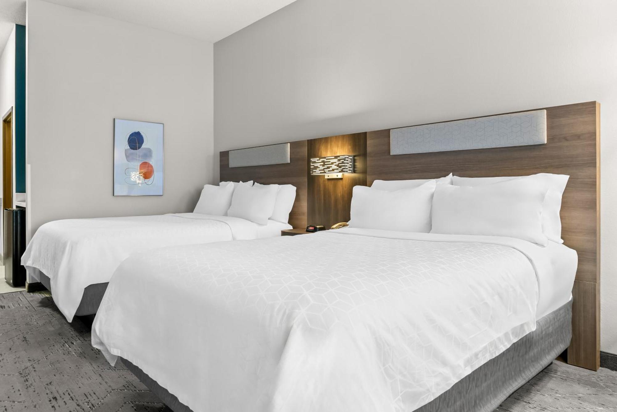 Holiday Inn Express & Suites - Detroit North - Roseville By Ihg Exteriér fotografie