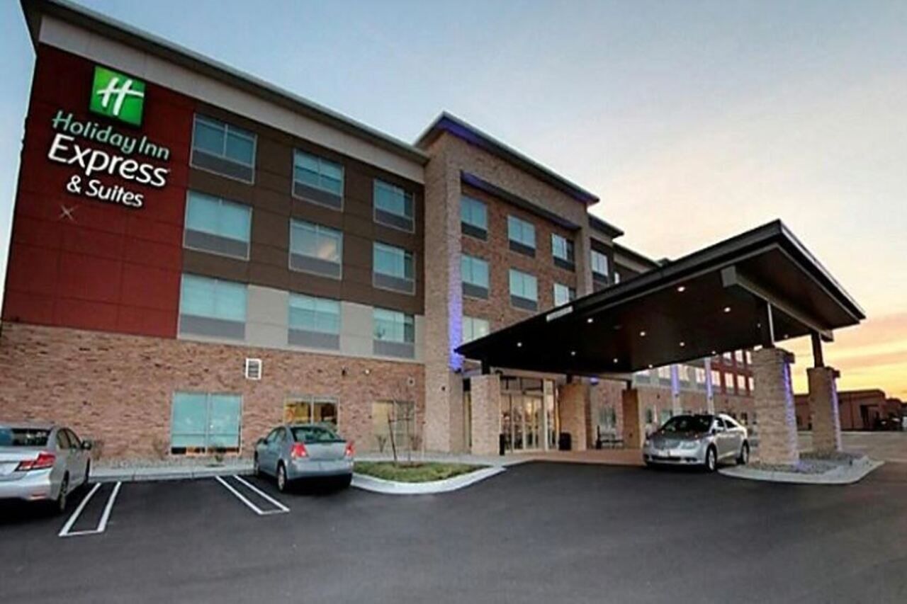Holiday Inn Express & Suites - Detroit North - Roseville By Ihg Exteriér fotografie